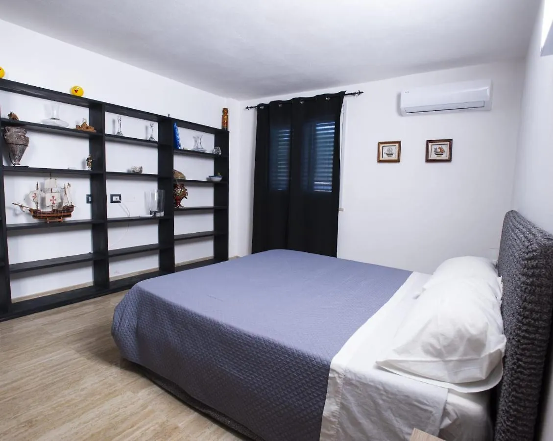 Appartamento Sul Mare Su Forti 0*,  Italy